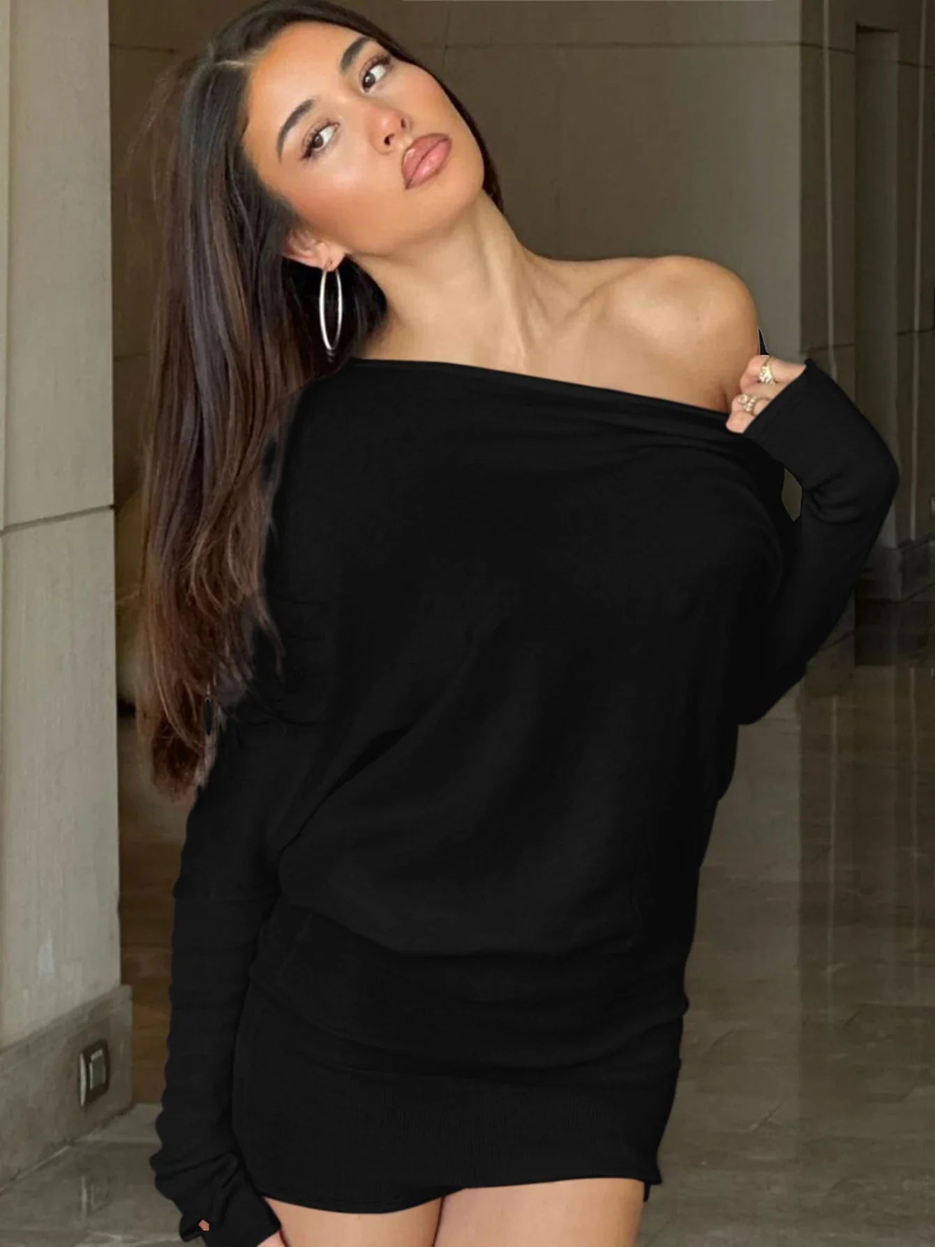 Oblique Shoulder Solid Mini Bodycon Dress