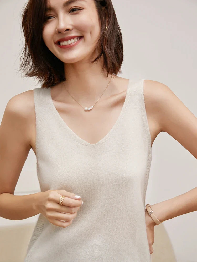 | Cashmere V-Neck