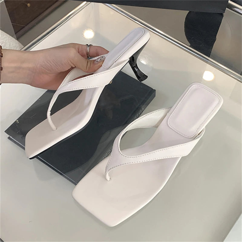 Open Toe Clip-On Slippers Slides Low Heels Beach Sandals for Ladies