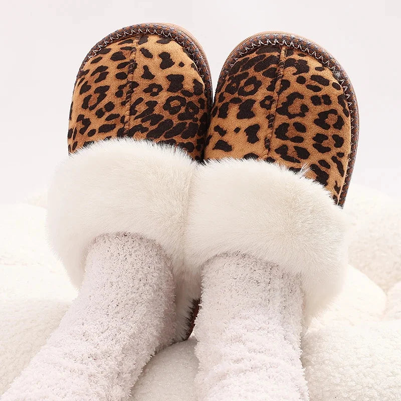 | Women's Everyday Clogs