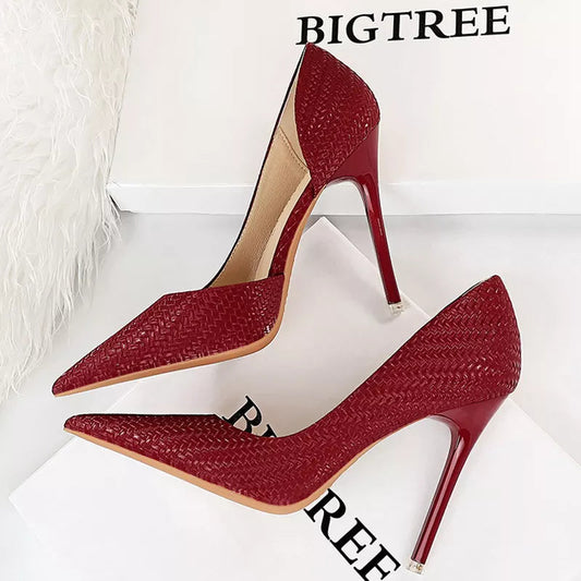 Serpentine Woman Pumps with Metal Stiletto High Heels