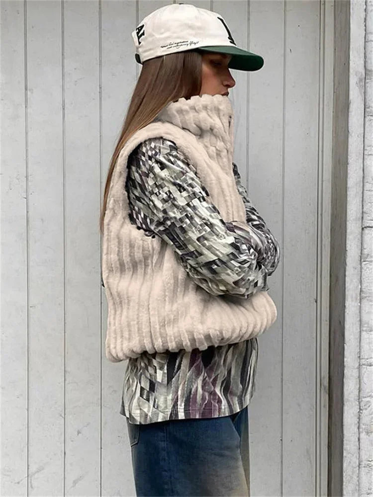 Hensly Vest