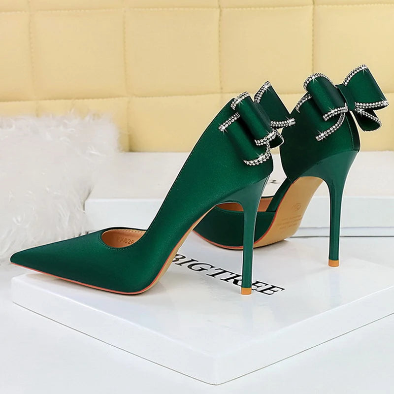 Rhinestone Back Bowknot High Heels Women Pumps in Silks and Satins