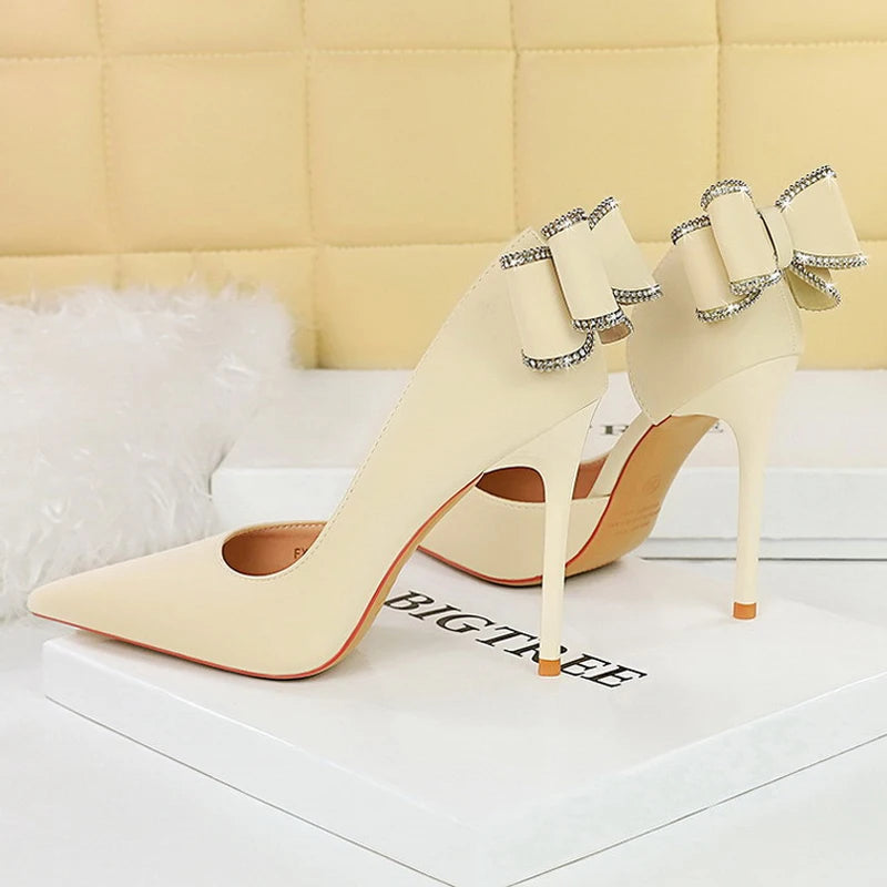 Rhinestone Back Bowknot High Heels Women Pumps in Silks and Satins
