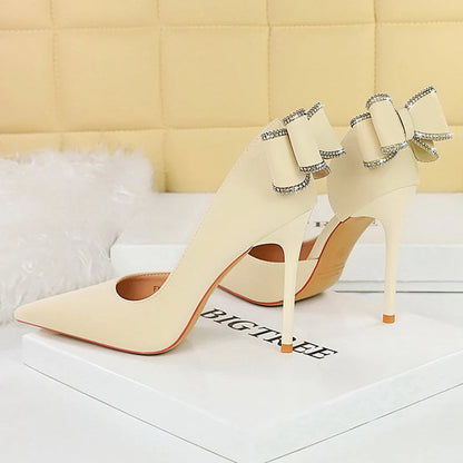 Rhinestone Back Bowknot High Heels Women Pumps in Silks and Satins