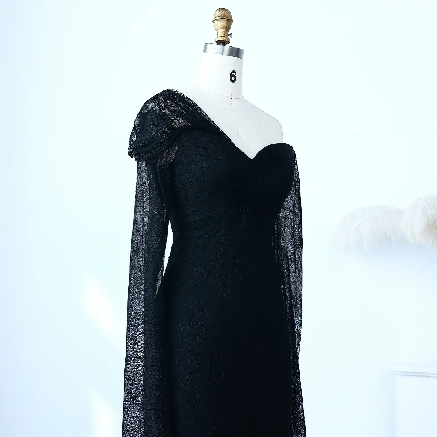 Lace Purple Mermaid Evening Dress with Cap Sleeves