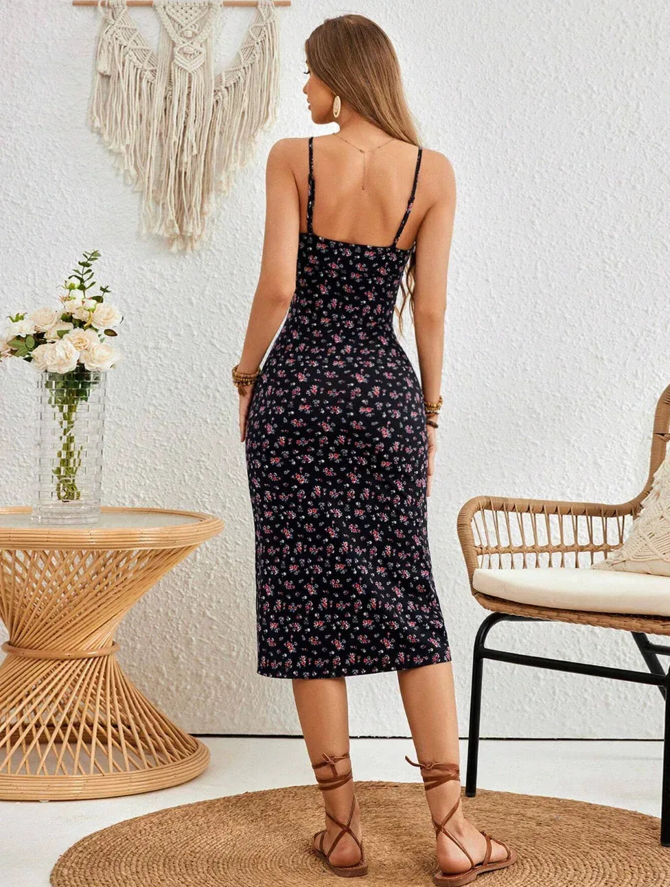 Thigh split spaghetti strap summer dress