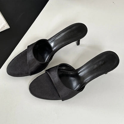 Summer Fashion Woman Slip On Low Heel Party Stripper Slippers