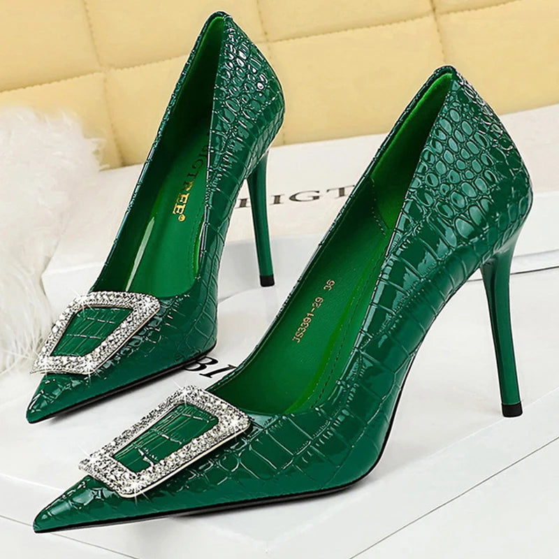 Patent Leather High Heels Women Pumps with Snake Pattern Design