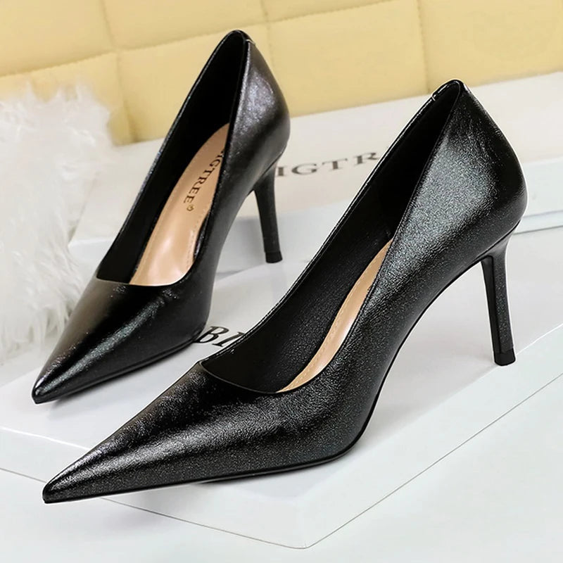 Elegant Retro Banquet High Heels Stilettos for Women