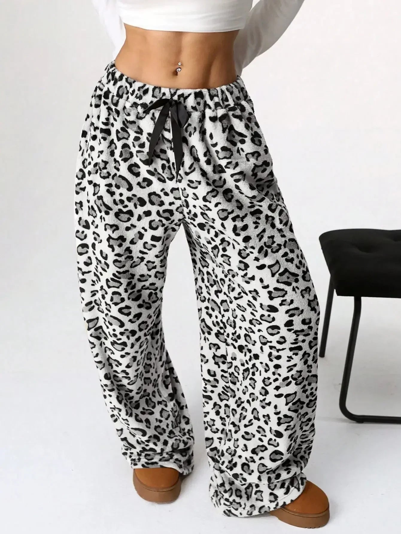 | Trousers