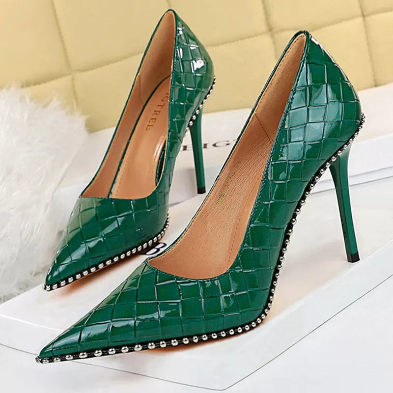 High Heels Women Pumps with Rivet Metal Chain