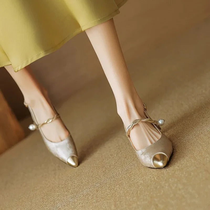 Retro Pointy Low Heel Buckle Women's Sandals Summer High Heels