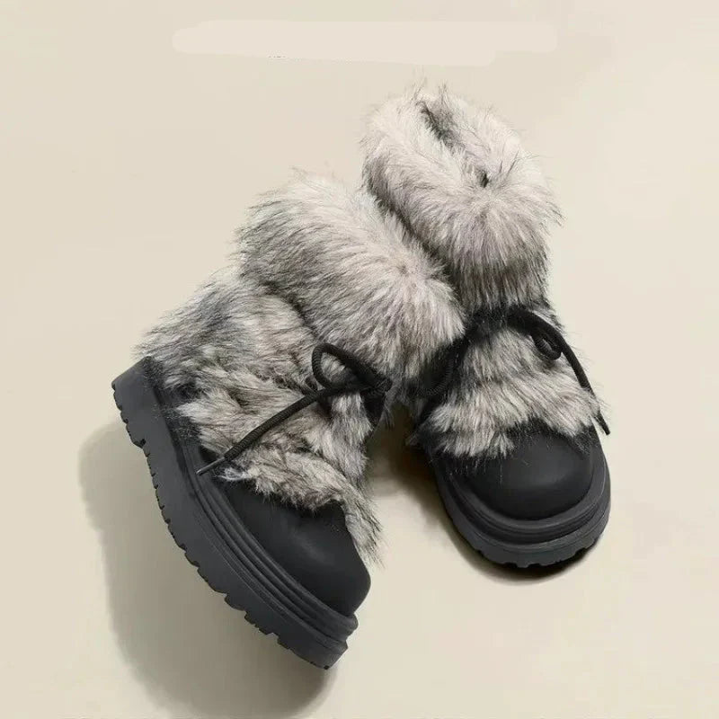 | Fur Après-Ski Boots