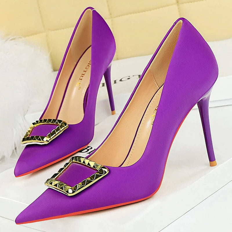 Luxury Banquet Shoes with Metal Buckle Decoration