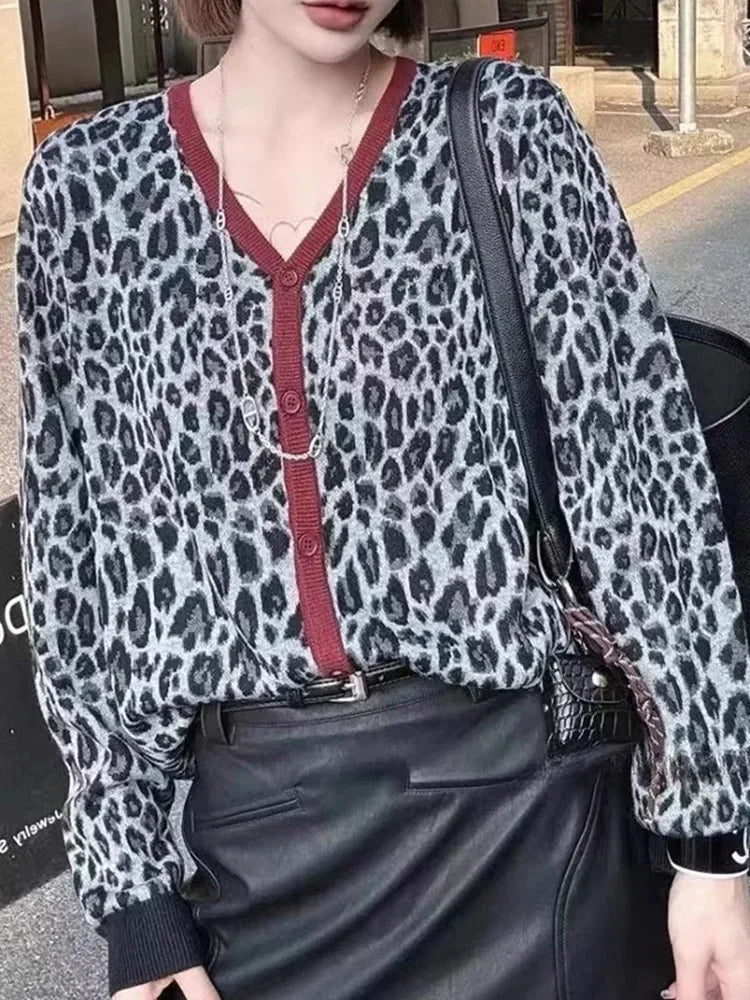 Knitted Sweaters for Women Fashion Vintage Long Sleeve Jumpers New Autumn Winter Leopard Loose Single Breasted Cardigan