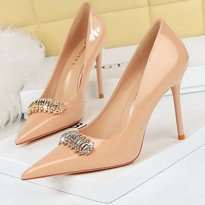 Rhinestone Women Pumps in Patent Leather with High Heels for Luxury Banquets