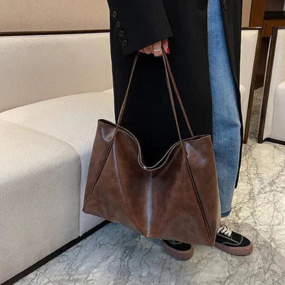 Svea Leather Shoulder Bag