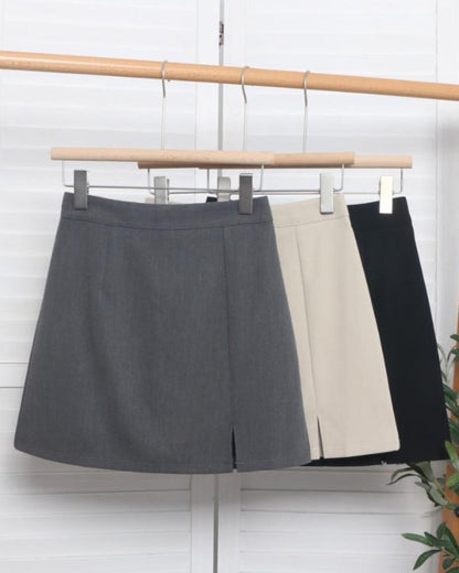 Women's Mini Skirt Beige