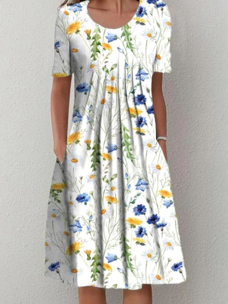 Scoop Neck Pleated Bodice Wildflower Print Pocket Knee Length Dress