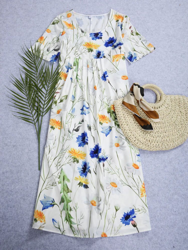 Scoop Neck Pleated Bodice Wildflower Print Pocket Knee Length Dress