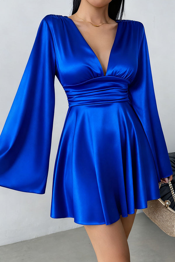 Solid Color V-neck Flared Long Sleeves Slim-fit Elegant Mini Dress