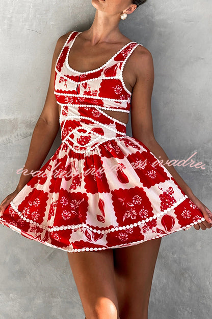 Holiday Colors Ric Rac Trims Unique Print Cutout Round Neck Mini Dress