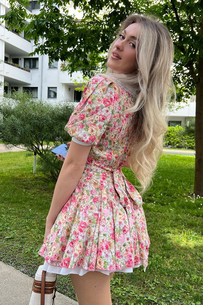 Floral Print Oversized Eyelet Lace Collar Puff Sleeve Tiered Hem Mini Dress