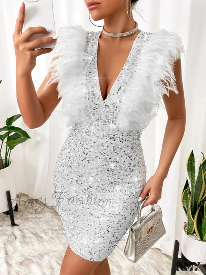 Amy Fashion - Fuzzy Trim Sequin Zip Back Bodycon Dress