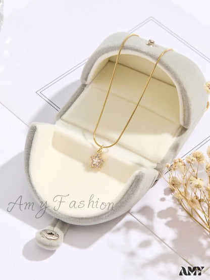 Amy Fashion - Minimalist Stainless Steel Necklace