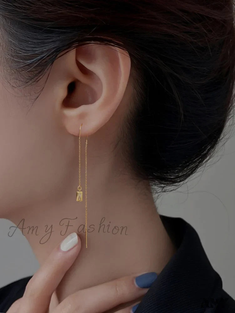 Amy Fashion - Minimalist Threader Earrings