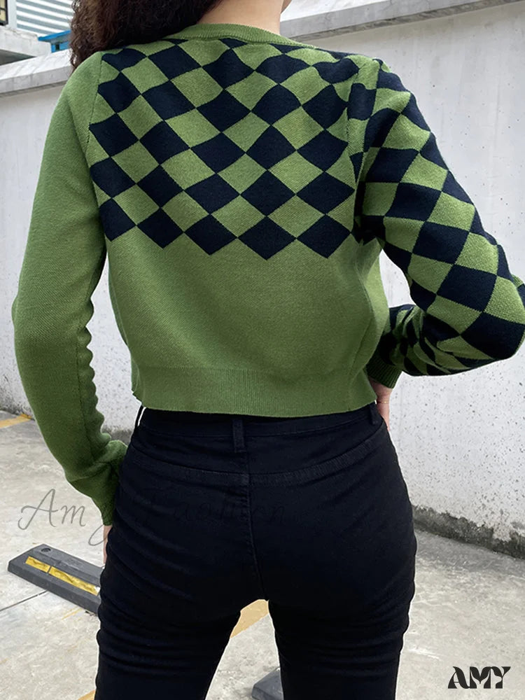Amy Fashion - Fashion Plaid Green Cropped Knitted Cardigan