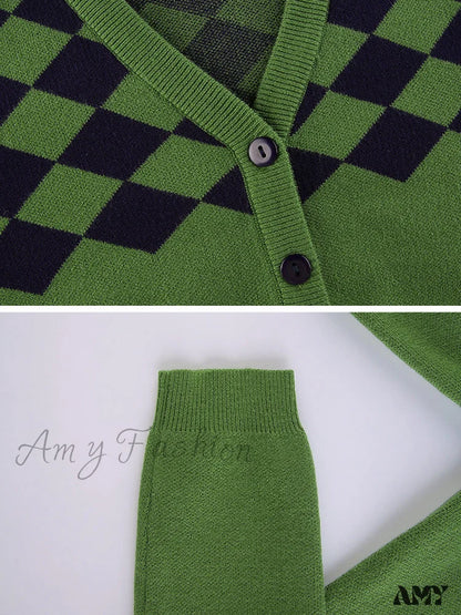 Amy Fashion - Fashion Plaid Green Cropped Knitted Cardigan
