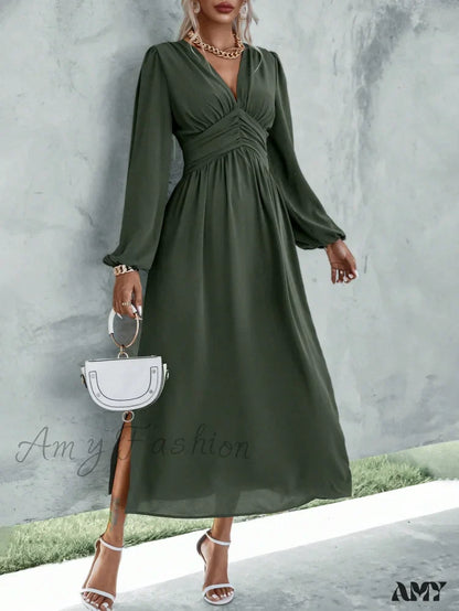 Amy Fashion - Plunging Neck Lantern Sleeve  Waist Split Thigh Dress