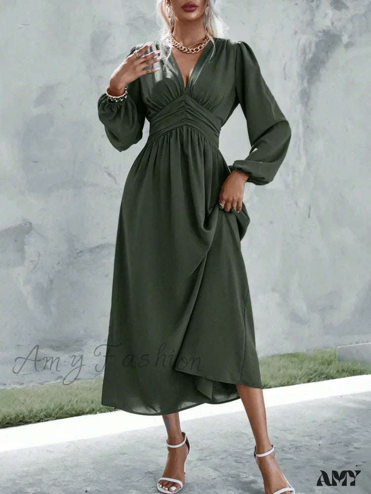 Amy Fashion - Plunging Neck Lantern Sleeve  Waist Split Thigh Dress
