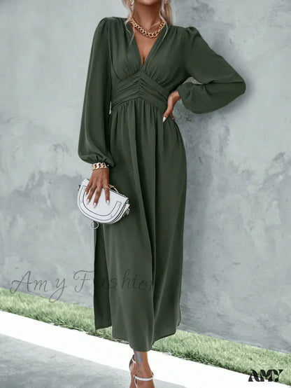 Amy Fashion - Plunging Neck Lantern Sleeve  Waist Split Thigh Dress