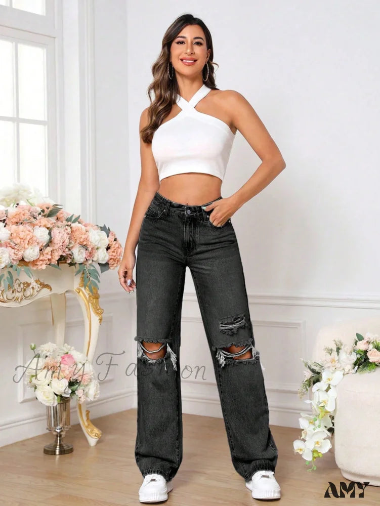 Amy Fashion - Ripped Straight Leg Jeans