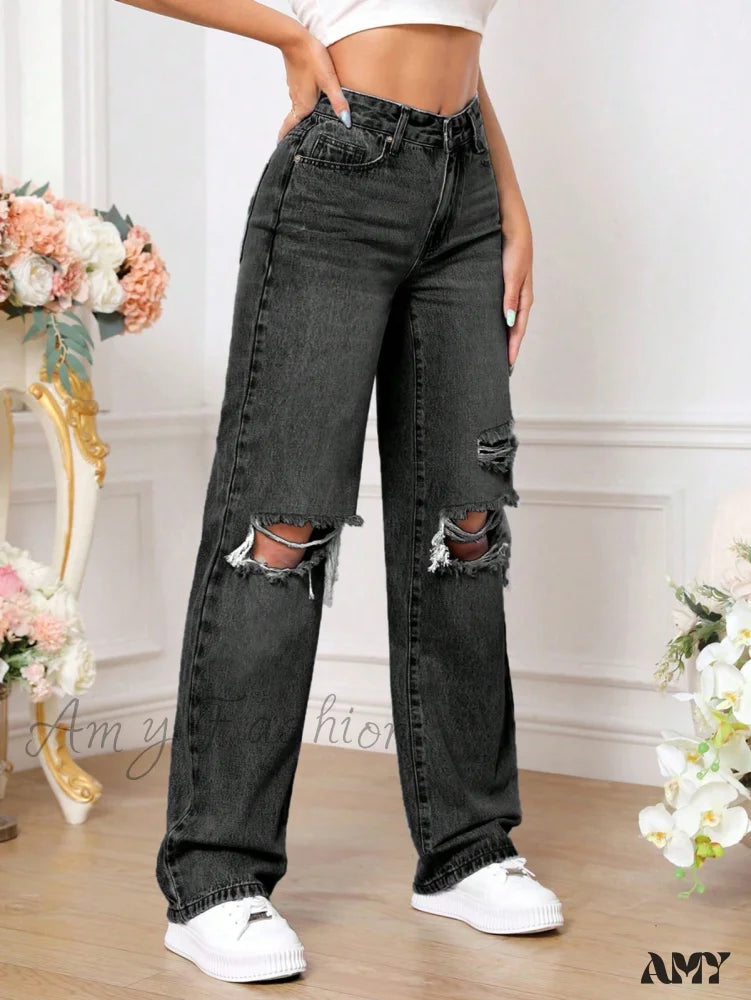 Amy Fashion - Ripped Straight Leg Jeans