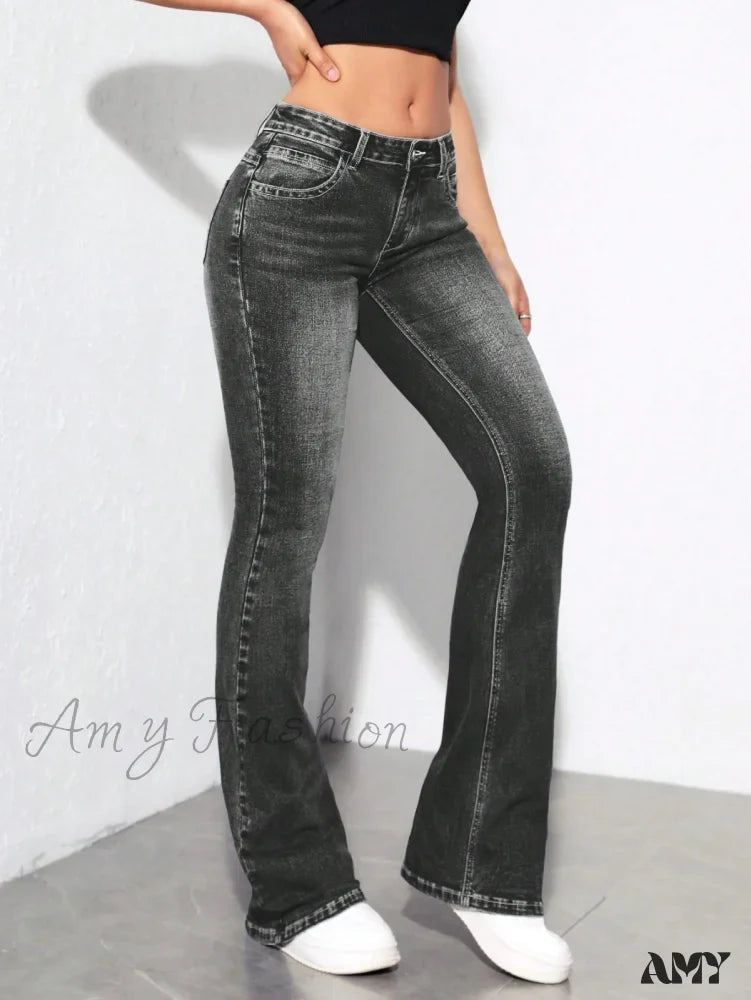 Amy Fashion - Slant Pocket Flare Leg Jeans