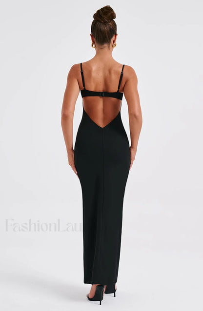 Asteria Maxi Graceful Dress - Black