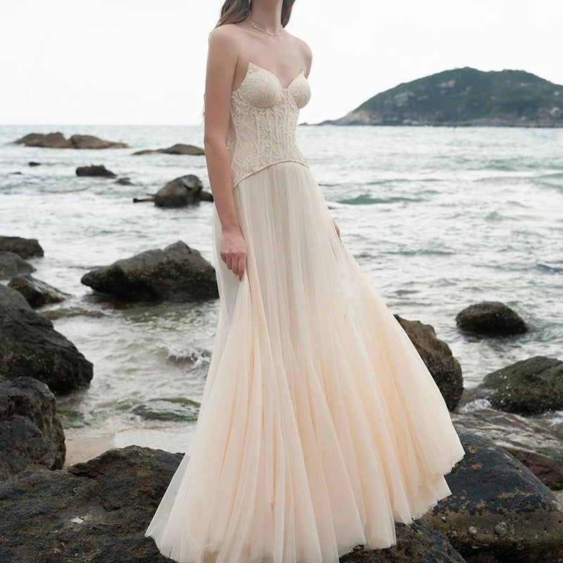 Lace Bone Tube Mesh Flared Prom Dress