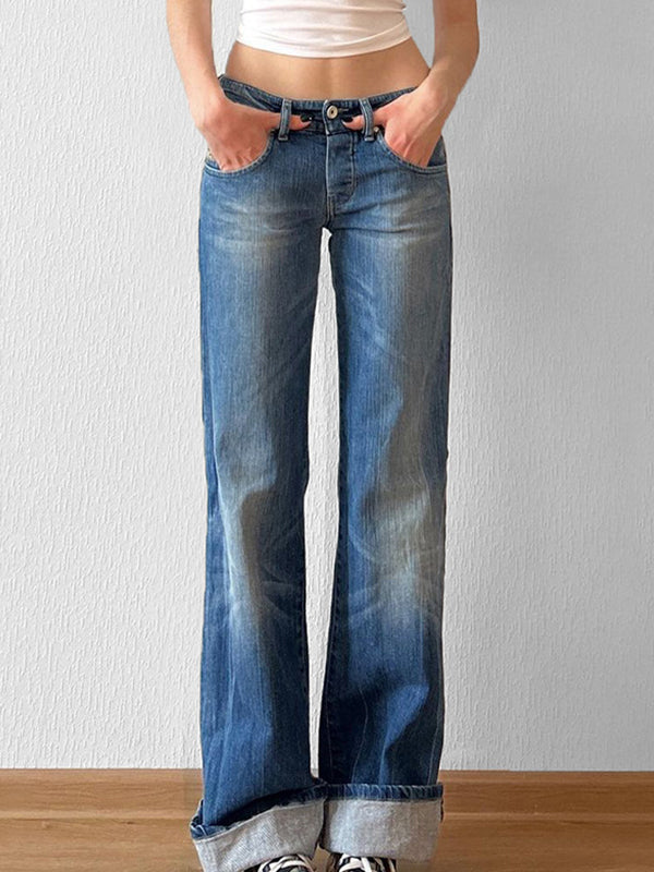 Low-Rise Slimming Basics Versatile Flare Jeans