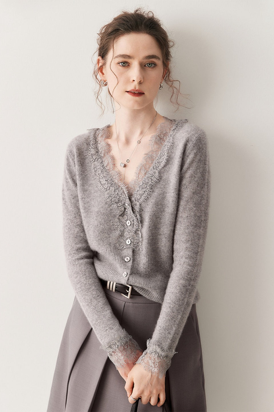 Cashmere Lace-Trimmed V-Neck Knit Cardigan