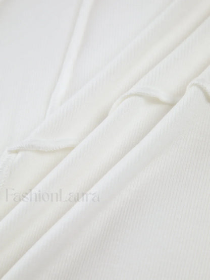 Basic Piping Graceful Long Sleeve Top