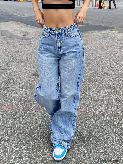 Basic Wash Straight Leg Boyfriend Jeans