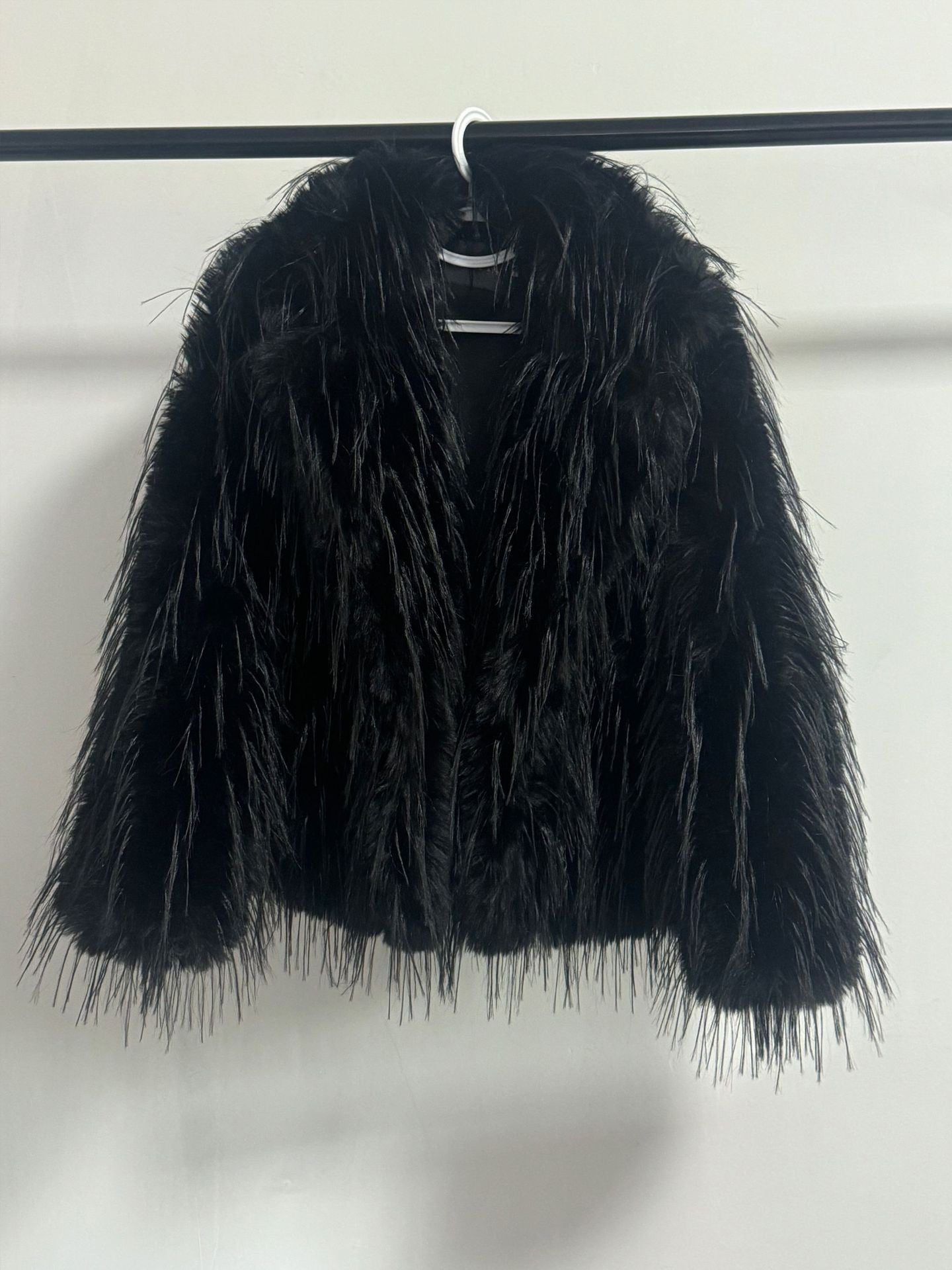 Fringed Faux Fur Coats Notched Lapel Eco-friendly Winter Jacket For Women 2026