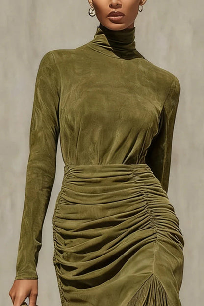 Stylish Suede High-neck Long-sleeved Pleated Tassel Midi Dress