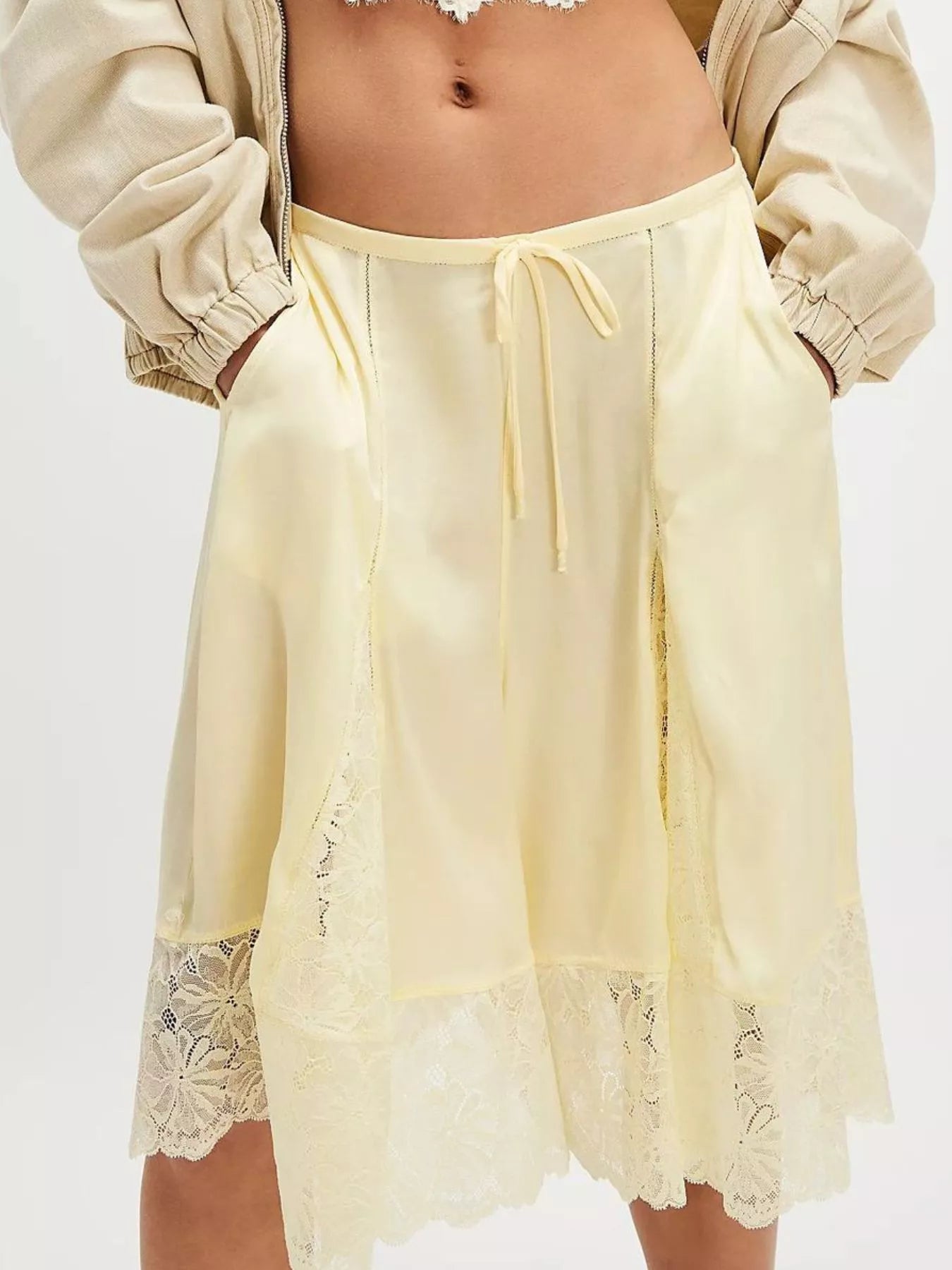 Teddi Drawstring Lace Shorts