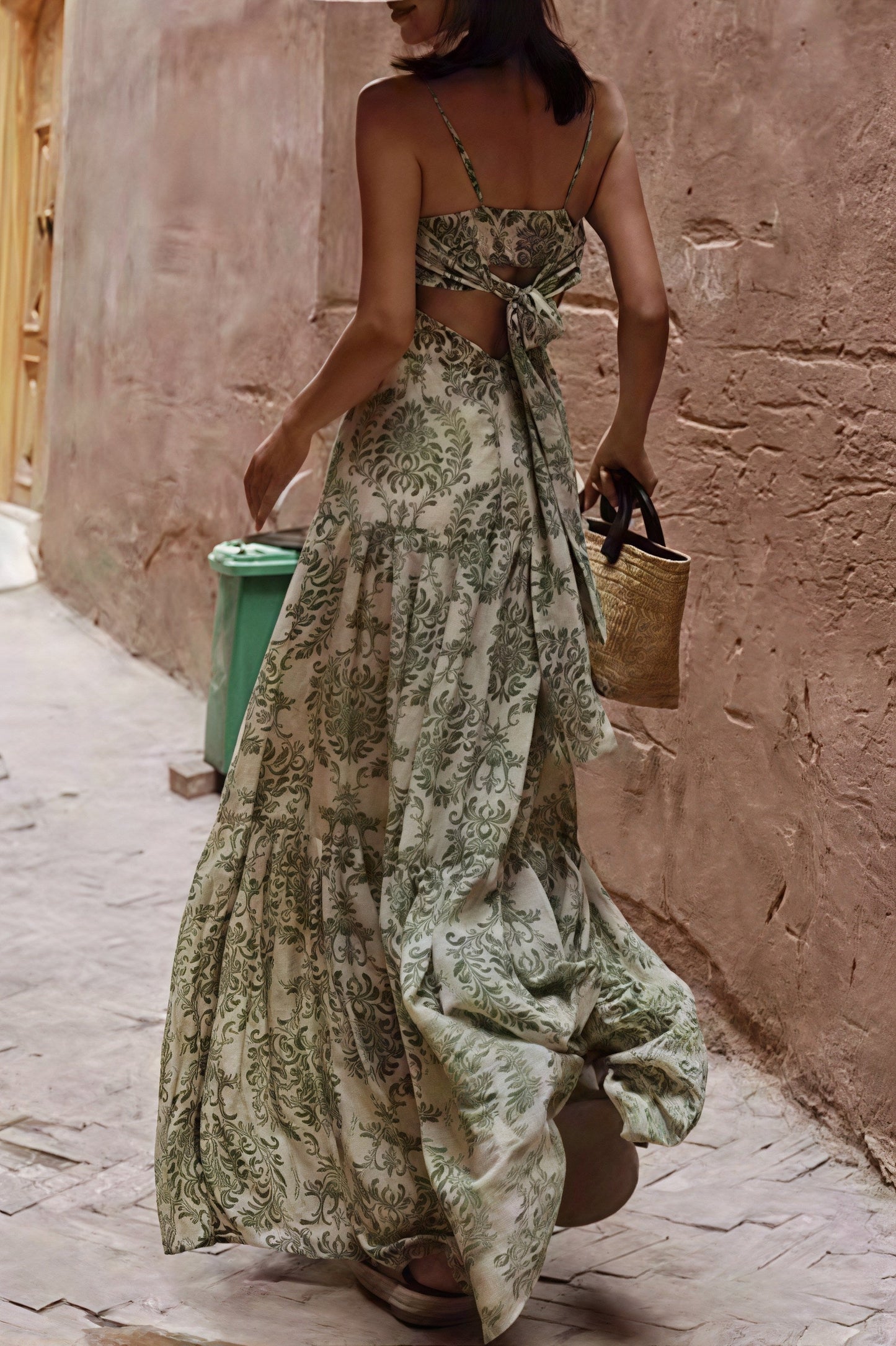 Damask Floral Print Spaghetti Strap Ruched Bust Maxi Dress