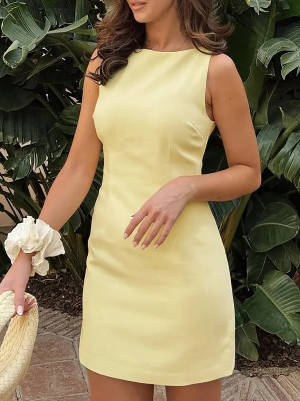Structured Crew Neck Sleeveless A-Line Shift Mini Dress